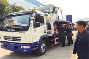 静宁汽车道路救援拖车价格